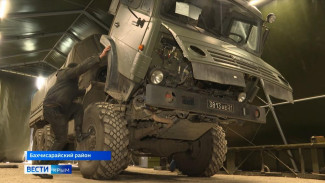 Военнослужащие крымского ремонтного полка за день восстанавливают до 40 единиц техники