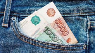 Россияне проявляют интерес к цифровому рублю, однако не спешат отказываться от наличных