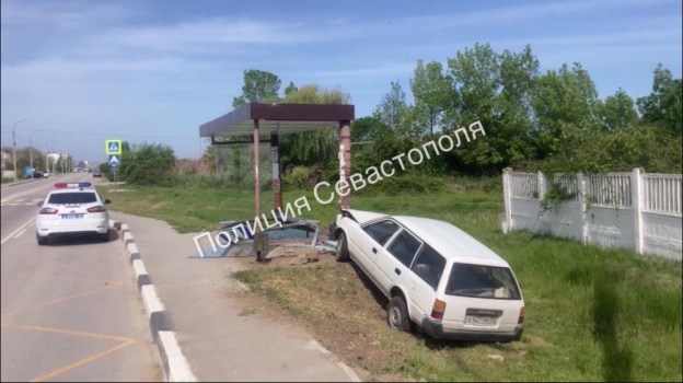 В Севастополе водитель потерял сознание и сбил пенсионера