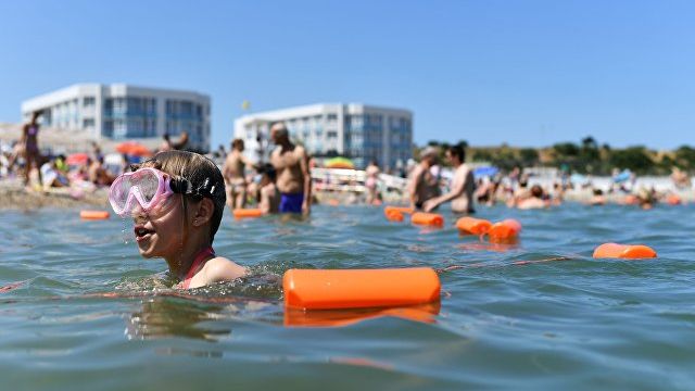В Крыму море прогрелось до 21 градуса