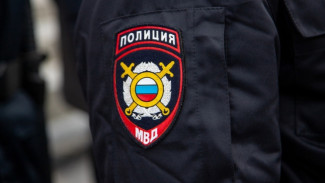 Рецидивист украл женские духи из магазина в Севастополе
