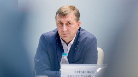 Владимир Путин наградил министра чрезвычайных ситуаций Крыма медалью «За отвагу на пожаре»