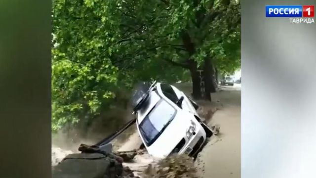 В Ялте готовятся к новым возможным наводнениям