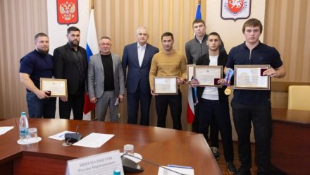 Крымские спортсмены завоевали золотые медали на первенстве Европы по боксу среди юниоров в Ереване