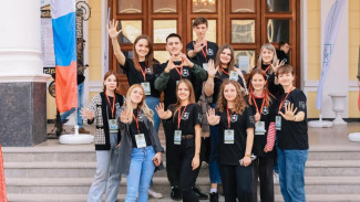Молодежь Крыма заменит иностранные слова на русские в ходе конкурса