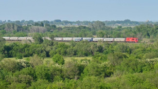 Запустили первый в этом году летний рейс поезда «Таврия» Челябинск – Севастополь 