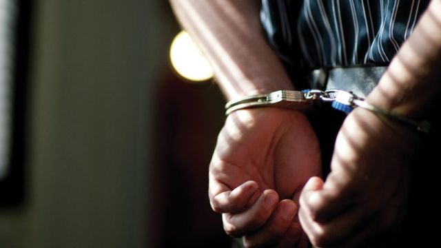 В Симферополе поймали вещевых воришек