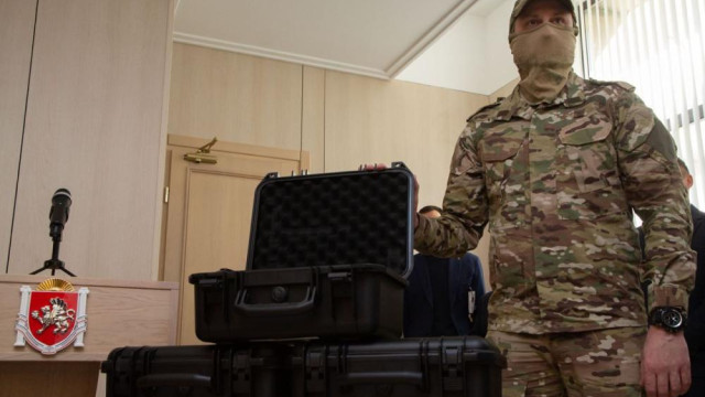 Власти Крыма передали бойцам на передовую дроны