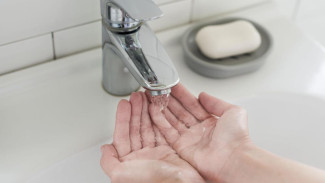 В Алуште из-за аварии без воды находятся почти 7 тысяч абонентов