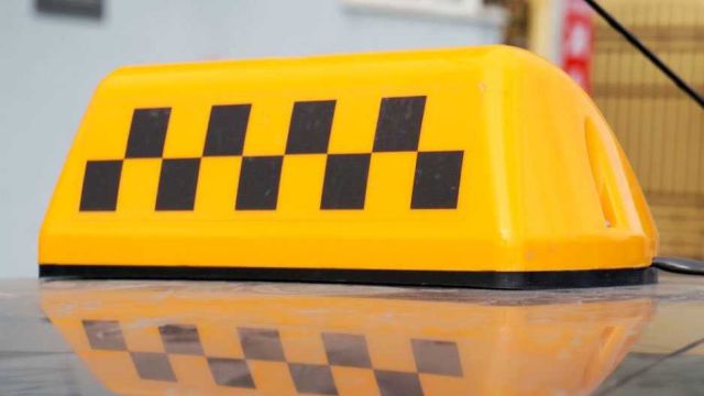 10% таксистов работают в Крыму нелегально