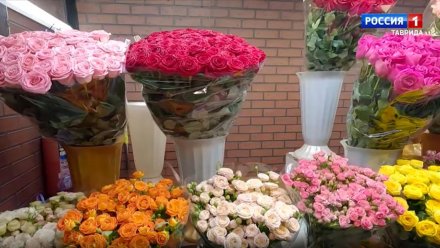 В Симферополе ловят незаконных торговцев цветами