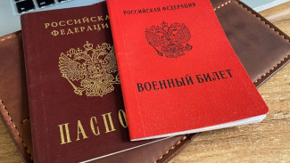 Аксёнов поздравил сотрудников военных комиссариатов Крыма с профессиональным праздником