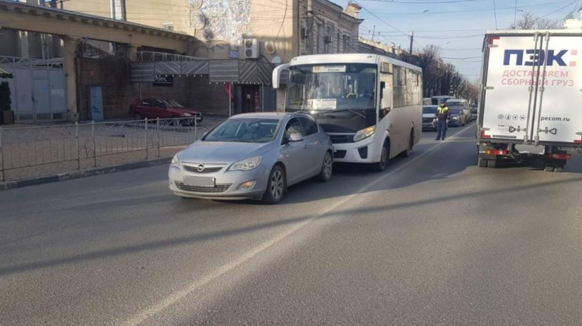 Двое детей пострадали во время ДТП в центре Симферополя – Новости Крыма –  Вести Крым