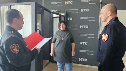 Глава Росгвардии Виктор Золотов наградил журналиста из Севастополя