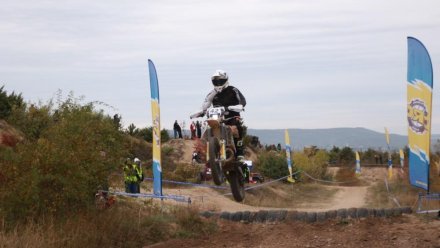   Ялтинский мотогонщик завоевал «золото» на Кубке Крыма по кантри-кроссу