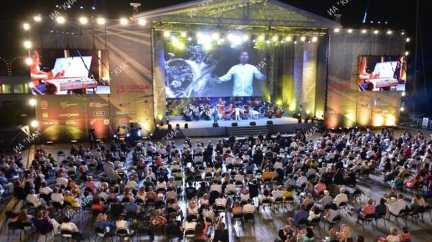 Летний сезон в Крыму откроет международный фестиваль