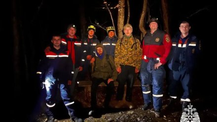 Двоих туристов спасли в горах Бахчисарайского района