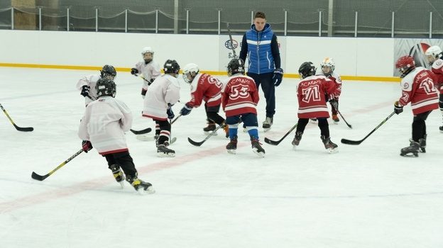 Более 50 млн рублей потратят на зимний спорт для детей в Крыму