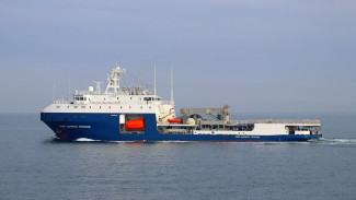 Малый танкер Черноморского флота выходит в Средиземное море