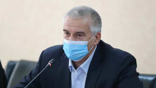 Аксёнов опроверг введение блокпостов в Крыму