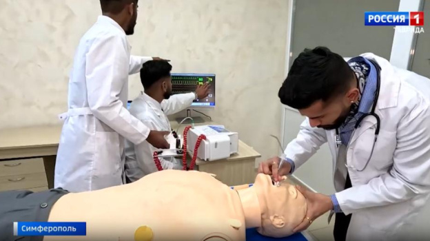 В медицинских вузах Крыма обучаются две тысячи студентов из Индии