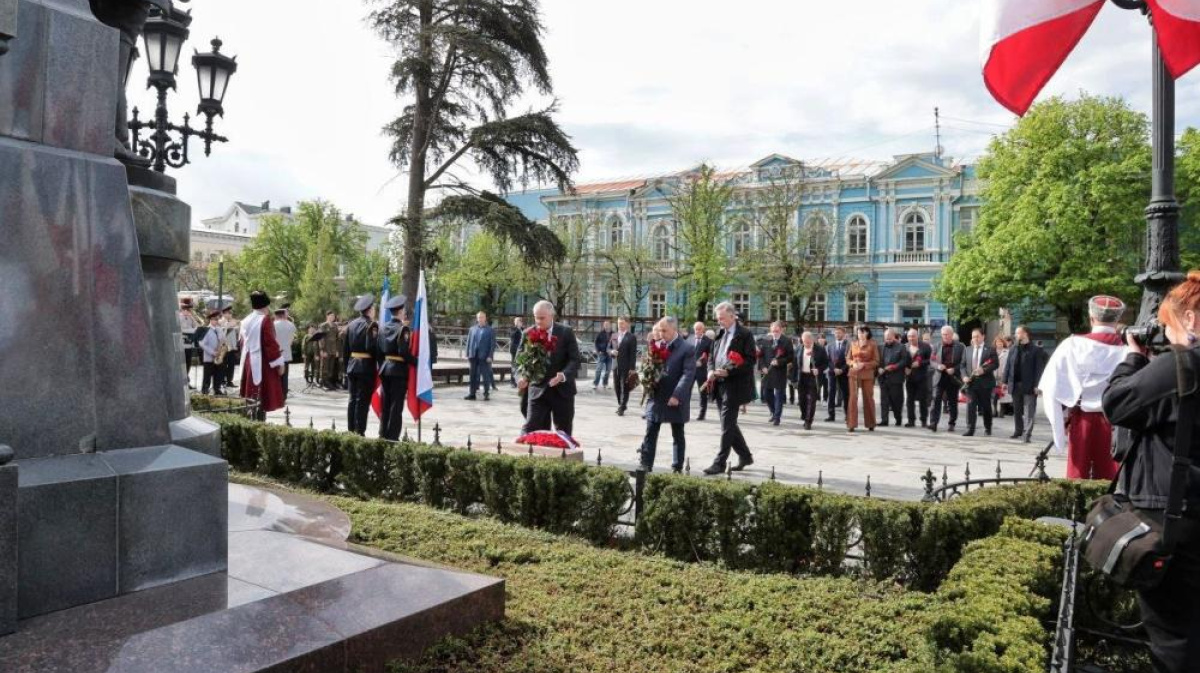 Восстановленный на пожертвования россиян памятник Екатерине II готов к отправке в Симферополь