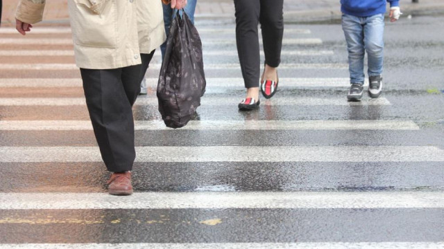 В Севастополе пешеходам прививают культуру ношения светотражающих аксессуаров