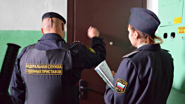 9 тысяч жителей Севастополя лишили права выезда за границу
