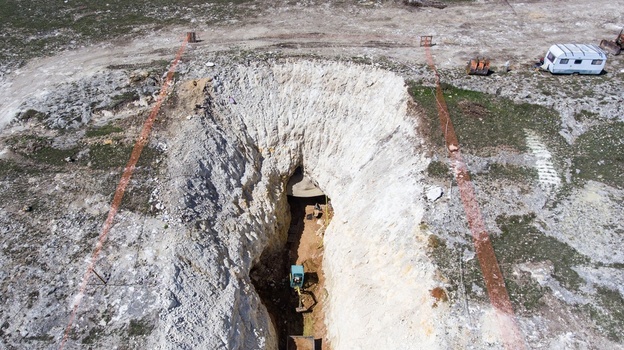 Инженеры геологии будут изучать карстологию в Крыму
