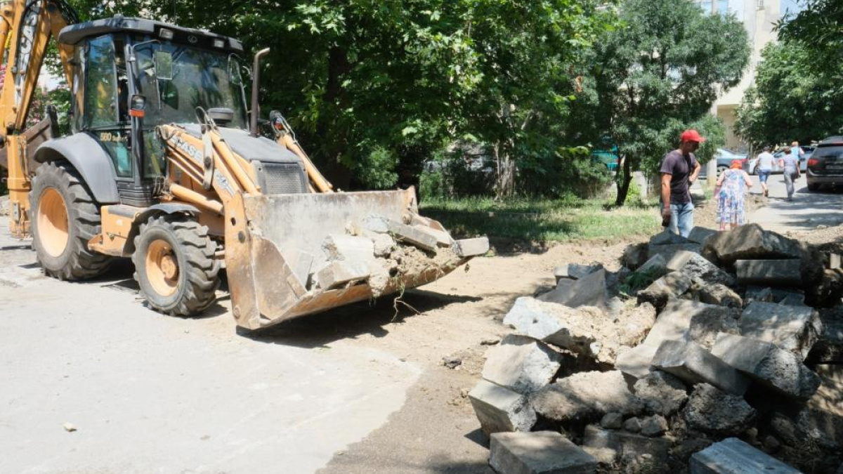 В Алупке ликвидируют последствия прошлогодних потопов – Новости Крыма –  Вести Крым