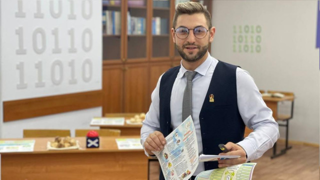Ялтинский учитель безопасности жизнедеятельности признан лучшим в России