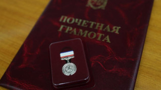 Аксенов наградил лучших работников торговли Крыма