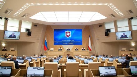 Размер премии имени Алемдара Караманова увеличили до 30 тысяч рублей