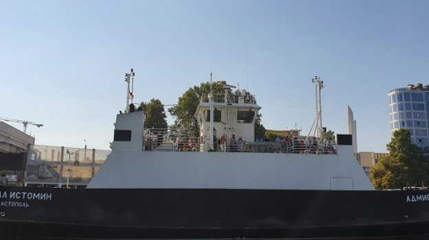 Паром «Адмирал Истомин» сломался в Севастополе