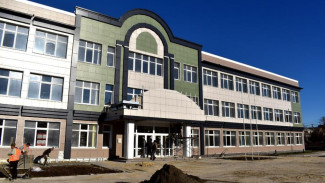В Новониколаевском микрорайоне Симферополя завершают строительство школы на 500 мест