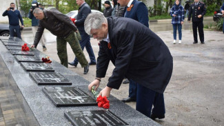 Мемориал в память о погибших летчиках 39 вертолетного полка открыли в Джанкое