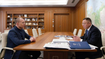 Глава Минстроя и директор «Артека» обсудили модернизацию Международного детского центра