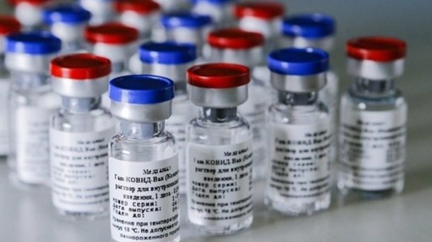 Вакцины от коронавируса не хватает в Крыму