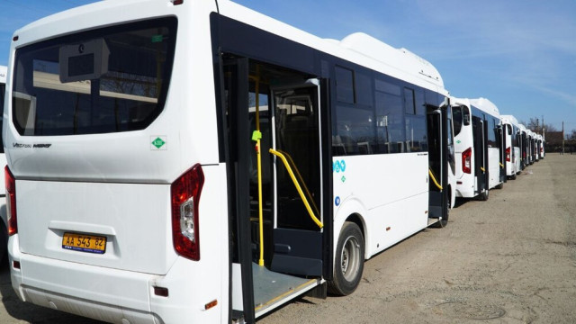 Аксёнов анонсировал новые автобусы на маршрутах Керчи