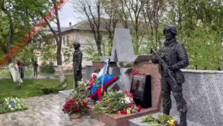 В Крыму в посёлке Гвардейское открыли мемориал погибшим героям СВО