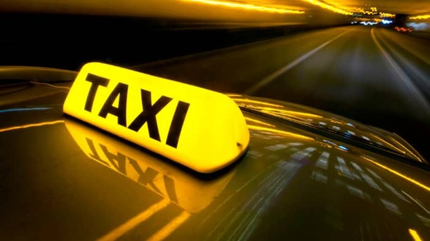 В Севастополе двое мужчин подрались из-за такси