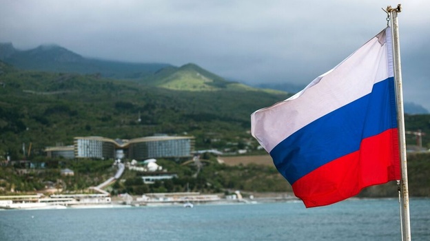 Крымчане оценили решение Великобритании снять санкций с Крыма 