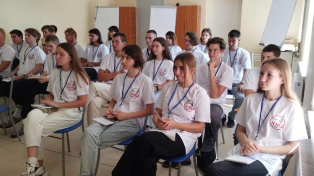 В КЖД провели День адаптации для юных железнодорожников