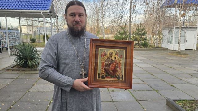 В зону СВО отправили икону для полевого госпиталя