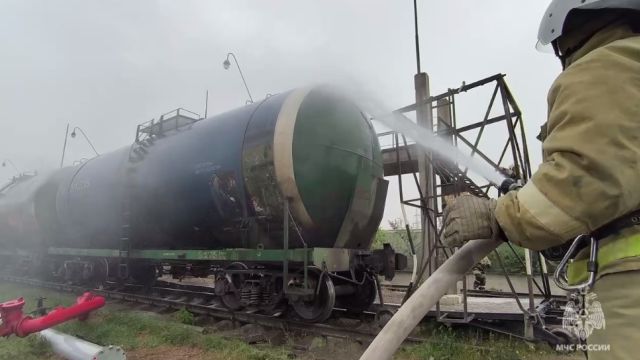 Названа причина пожара ж/д цистерны под Симферополем