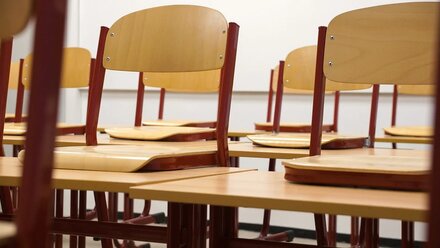 85 школьных классов Крыма отправили на «удалёнку» из-за COVID-19