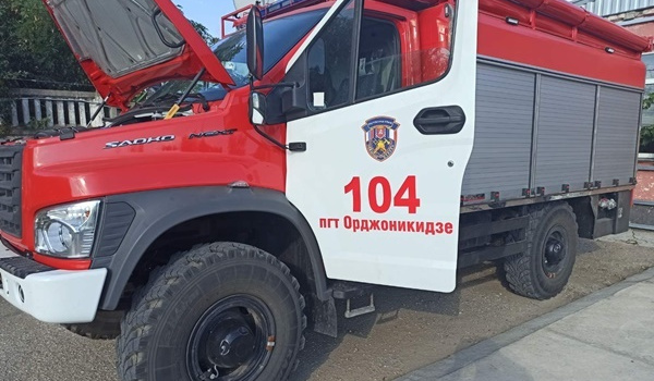 На вооружение пожарных Крыма поступила новая спецтехника