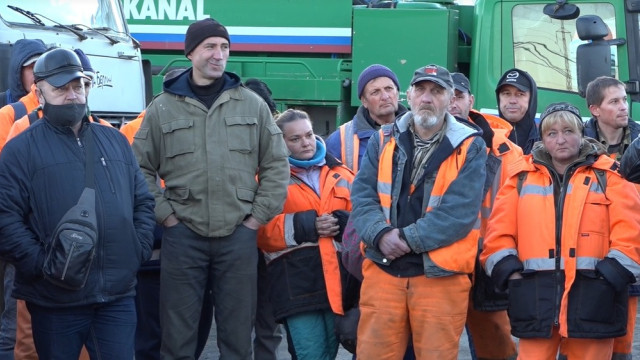 Симферопольским коммунальщикам поднимут зарплату после жалобы главе Крыма 