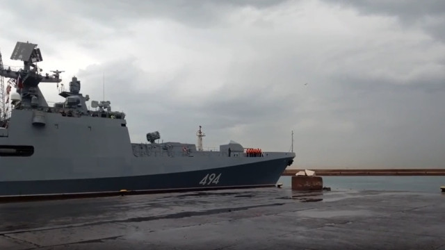 Отряд кораблей ЧФ вышел из порта Алжир на международные учения в Средиземное море