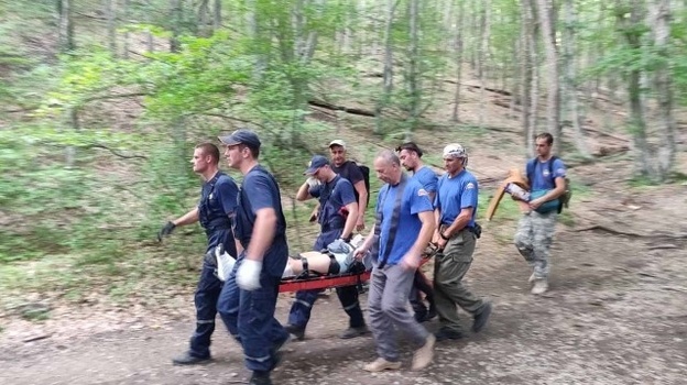 Женщина получила травму в районе Большого каньона Крыма